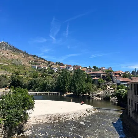 Casa Triangulo
